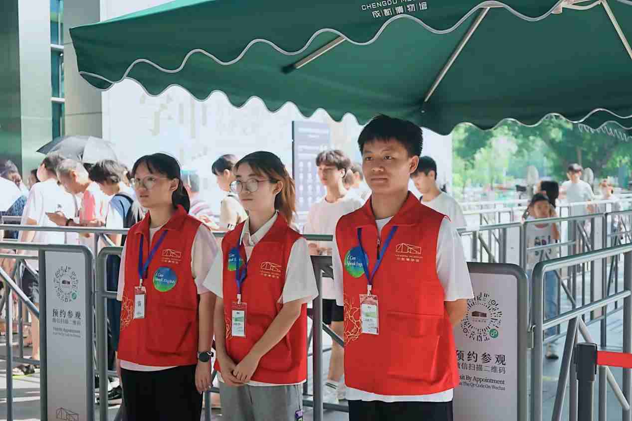 “歷史漫步，中外徜徉” ——愛益陽光赴成博社會實踐隊再赴成都博物館開展志愿活動