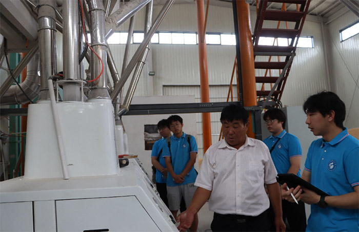 “智械先鋒”實踐隊：農(nóng)機(jī)驅(qū)動振興路，智械解碼助農(nóng)策