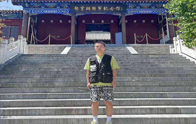 無錫學院學子“三下鄉”：“將軍風骨存萬世，定邊為民矢不渝”