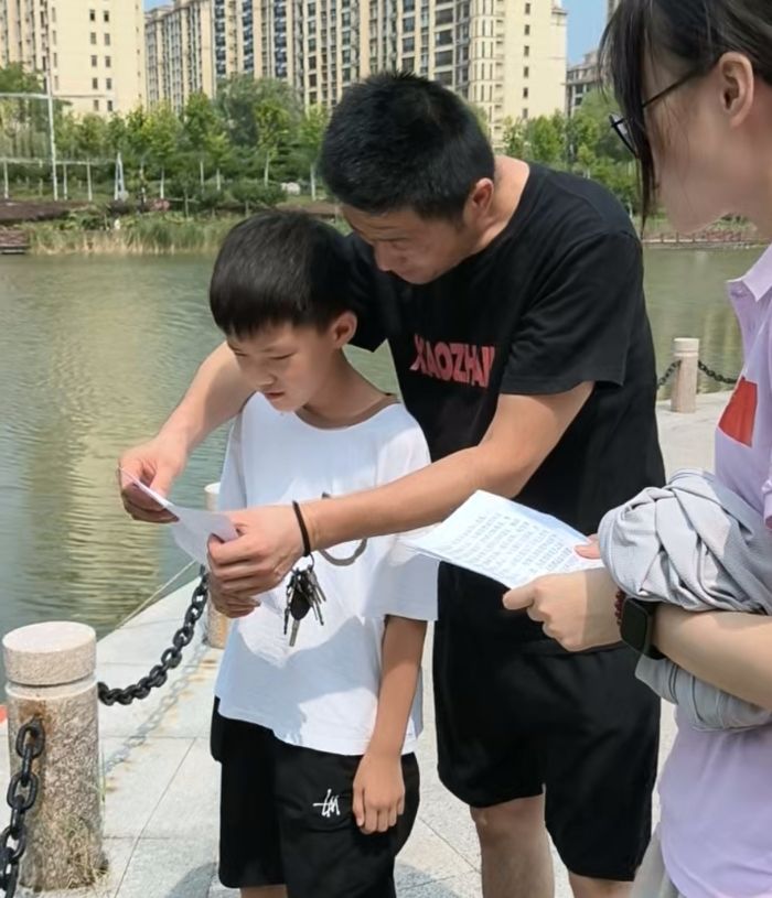 從拼圖到劇場：西安明德理工學(xué)院推普實(shí)踐構(gòu)建家庭語言學(xué)習(xí)新場景