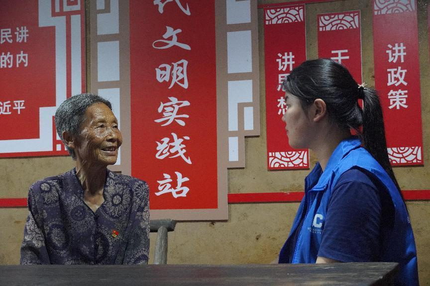 河南工業(yè)大學(xué)學(xué)子三下鄉(xiāng)：義務(wù)守護初心，賡續(xù)紅色血脈