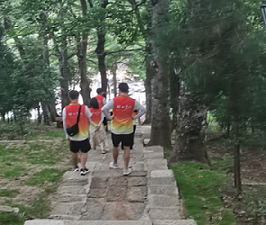 邵陽學(xué)子三下鄉(xiāng)：深入花瑤古寨，實地走訪調(diào)研