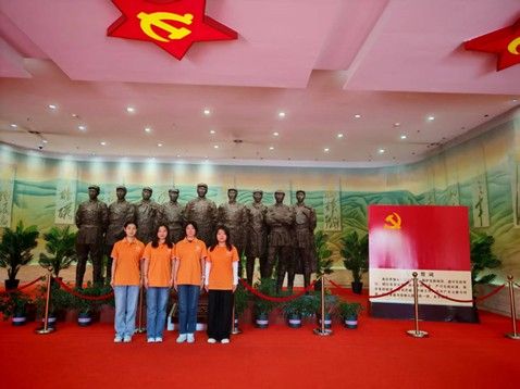 賡續紅色血脈·凝聚強軍力量 —“青春有我” 實踐團紅色傳承與國防教育專項活動紀實