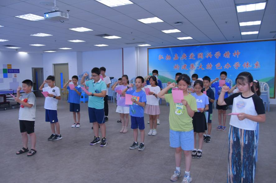 遨游數(shù)理蘇頌伴，點燃夏日展英才 3