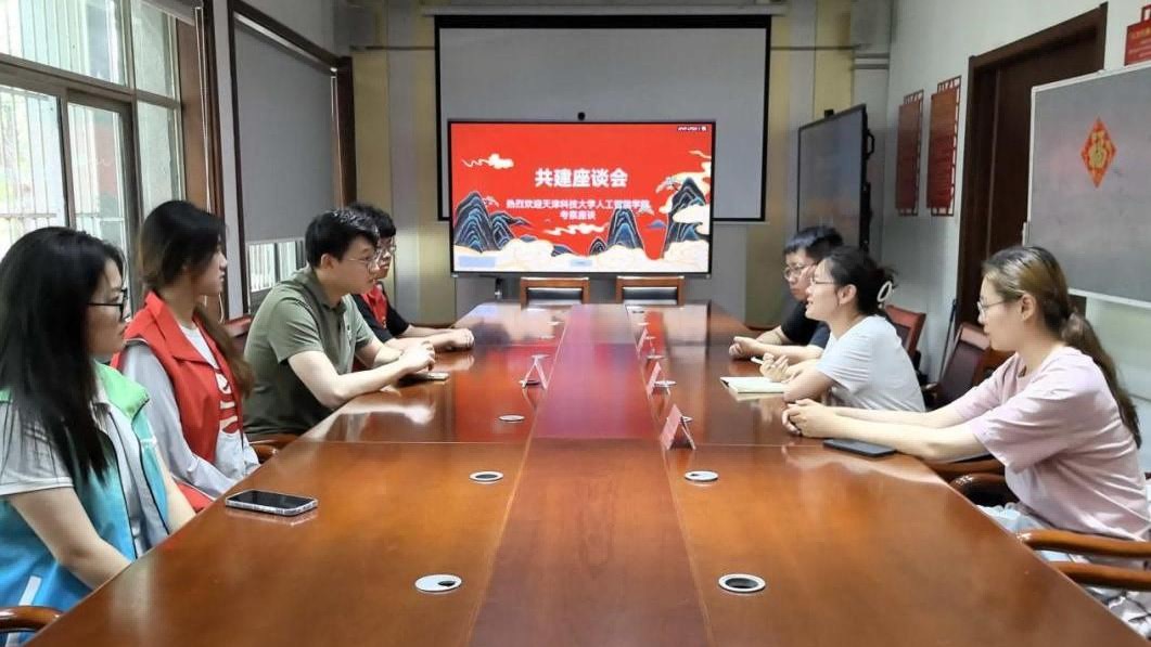 天津科技大學(xué)“康潤?quán)l(xiāng)土，智煥鄉(xiāng)遺”實踐團深耕多地，以“三下鄉(xiāng)”實踐續(xù)寫振興篇章